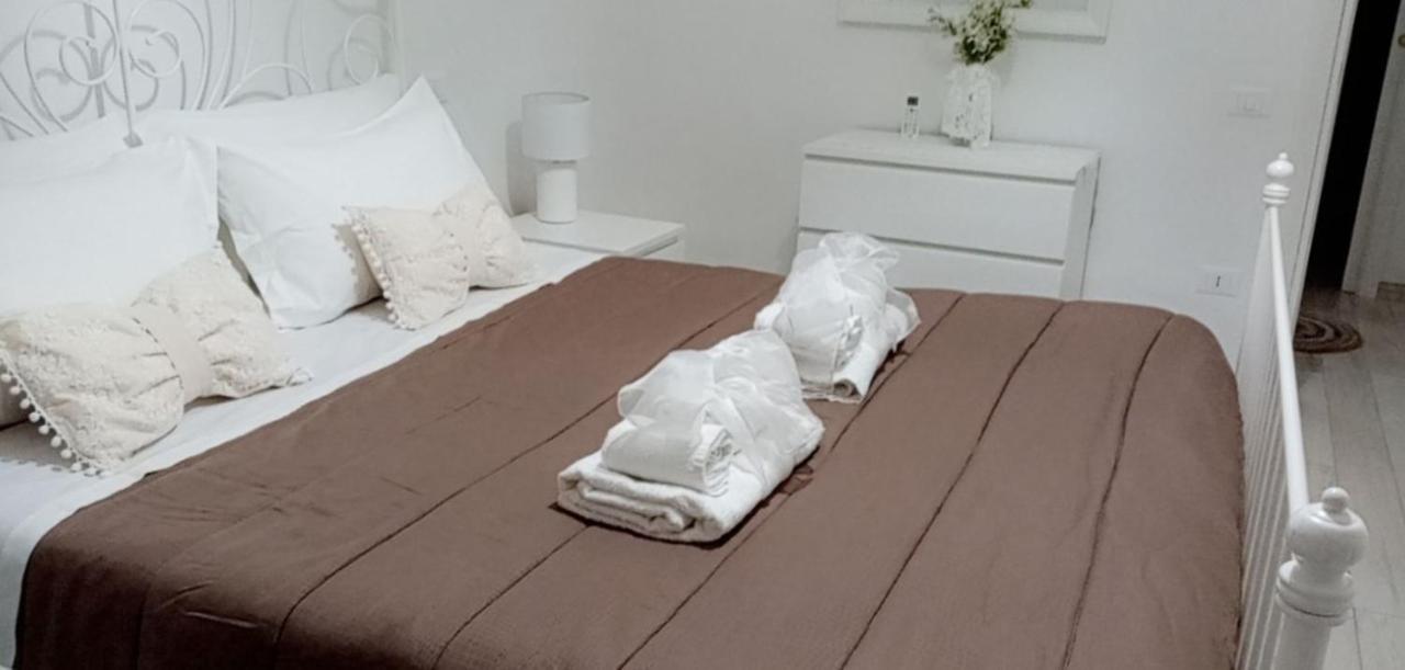 Anna'S House Bed & Breakfast Таранто Екстериор снимка